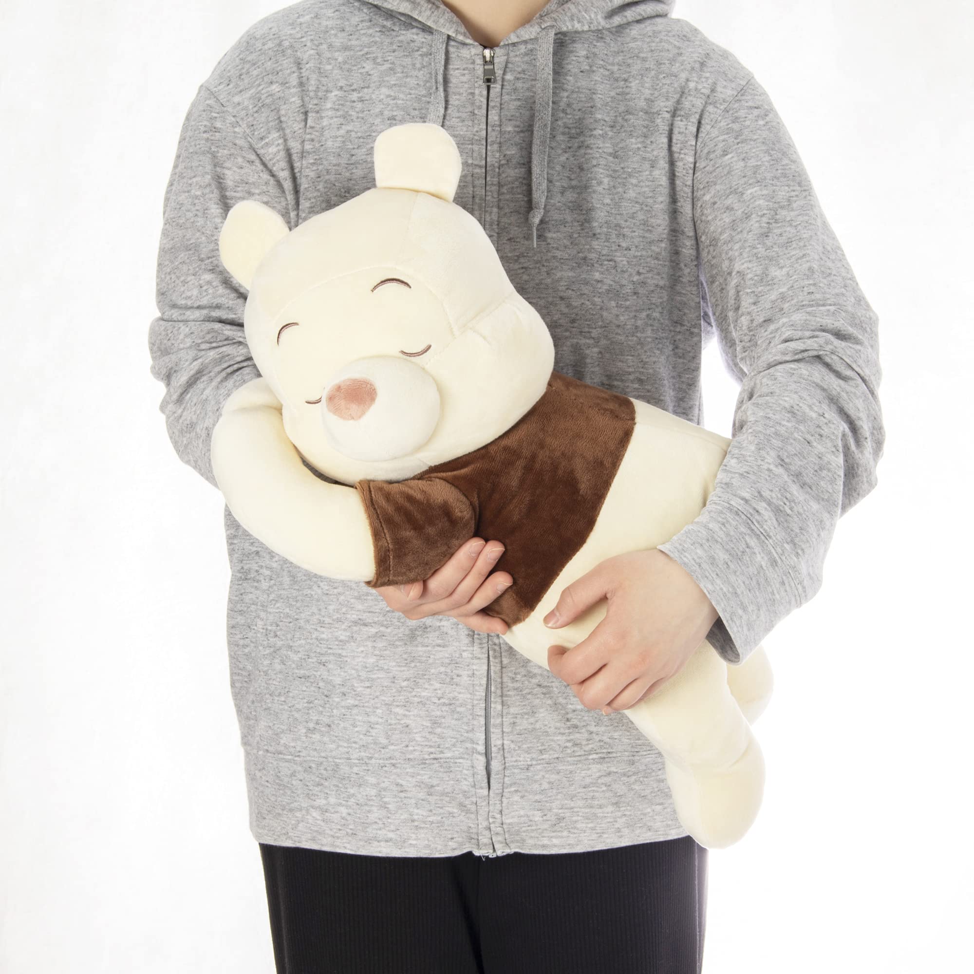 Amazon｜MORIPiLO モリシタ 抱き枕 子供 大人兼用 くまのプーさん